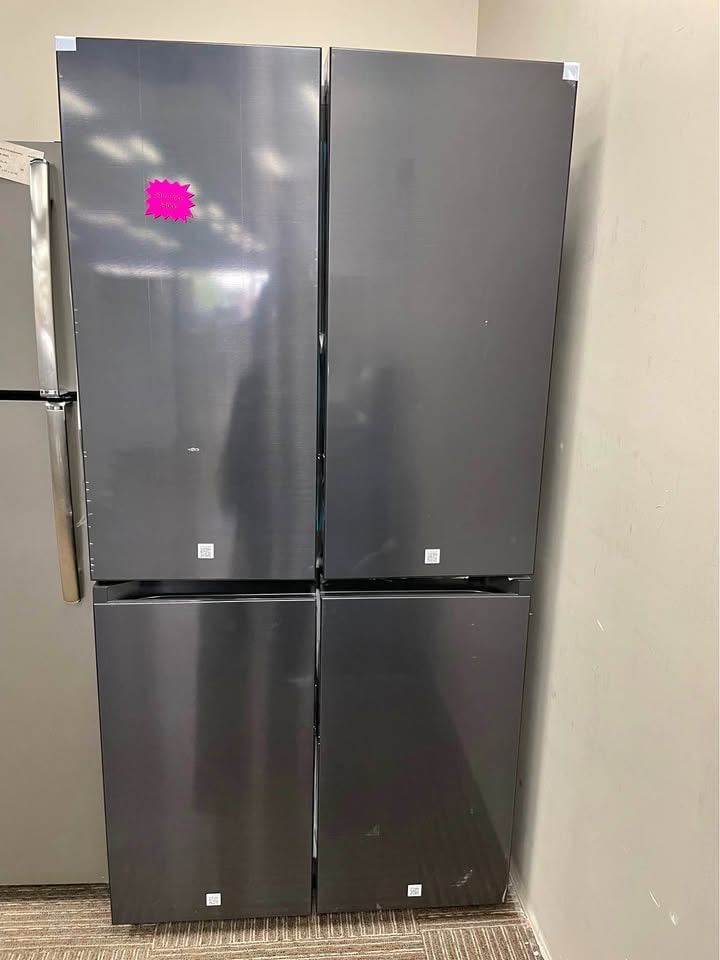 Samsung Bespoke 4-Door Flex™ Refrigerator